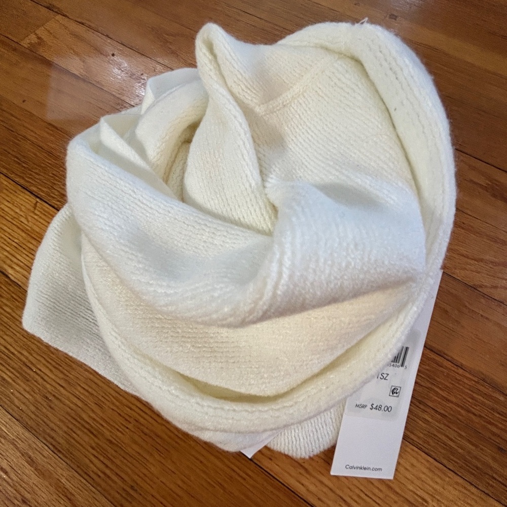 Calvin Klein Cream Knit Infinity Scarf NWT Soft Neutral Wrap